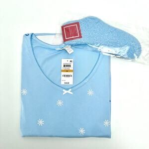 NWT Blue Snowflake Long Cotton Knit Sleepshirt with Fuzzy Socks - Plus 3X